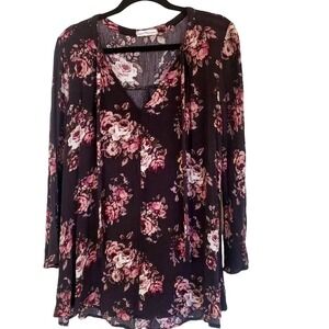 Dainty Hooligan tunic size Small floral boho black pink